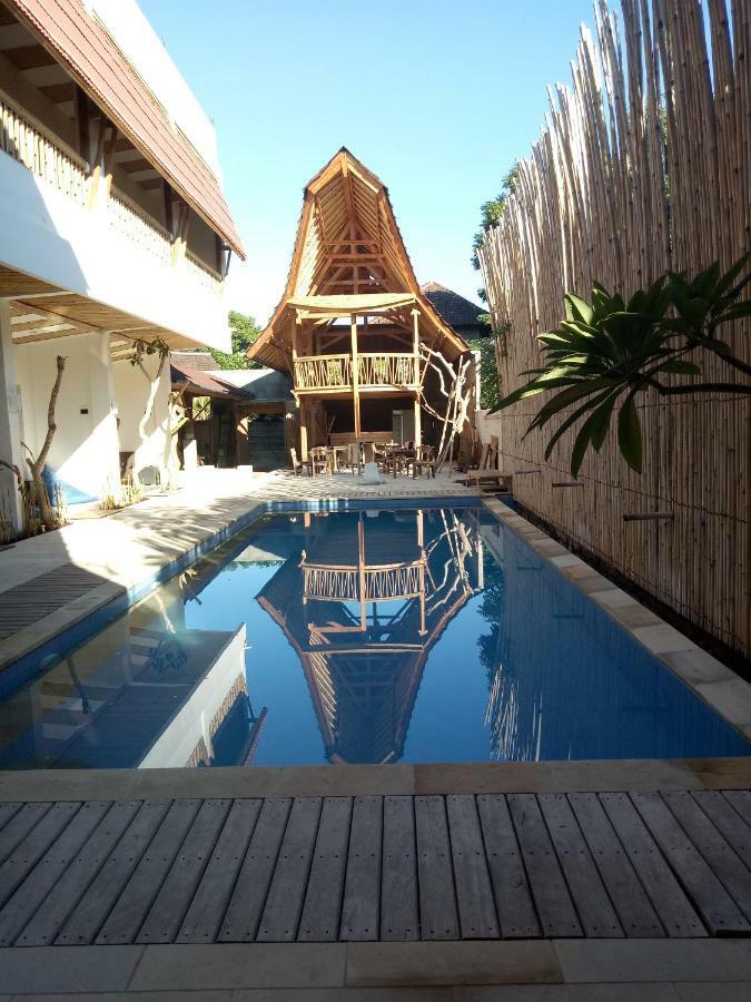 The 5 Brothers Hotel Gili Trawangan Zewnętrze zdjęcie