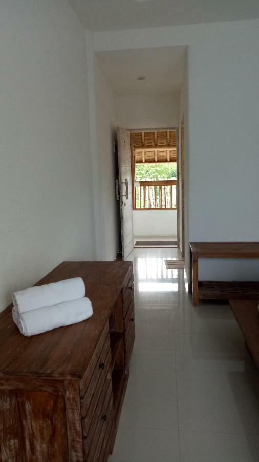 The 5 Brothers Hotel Gili Trawangan Zewnętrze zdjęcie