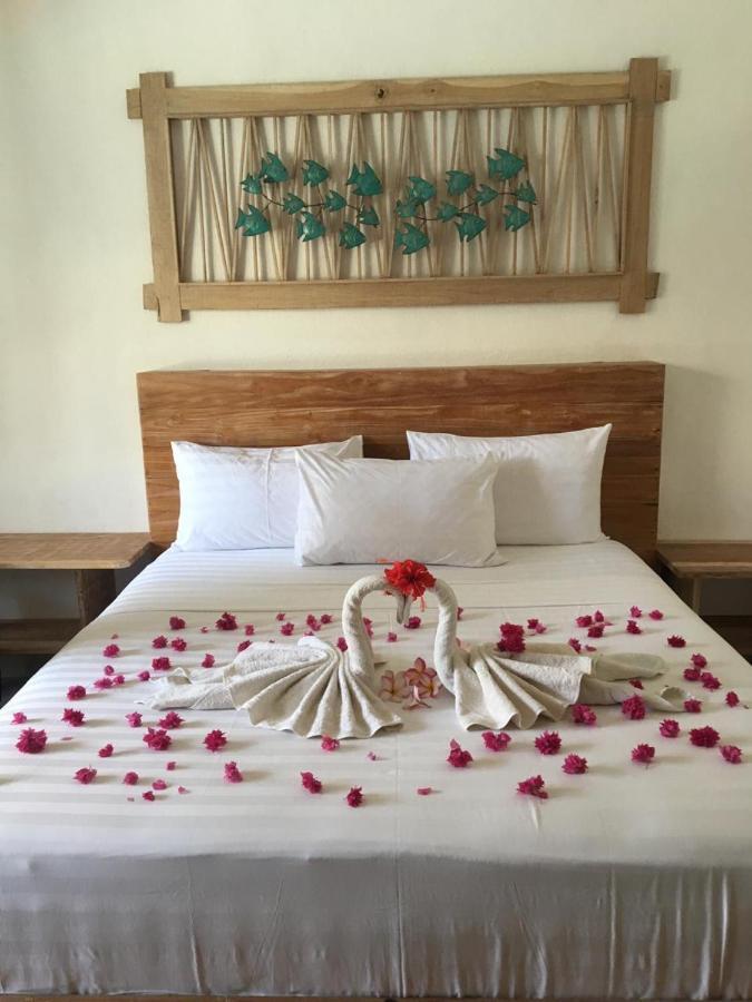 The 5 Brothers Hotel Gili Trawangan Zewnętrze zdjęcie